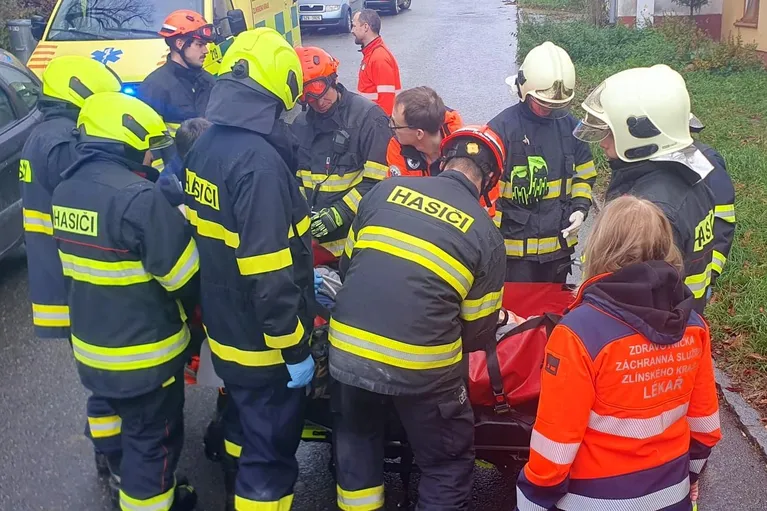 Zásah u nadměrného pacienta hlaste operátorce